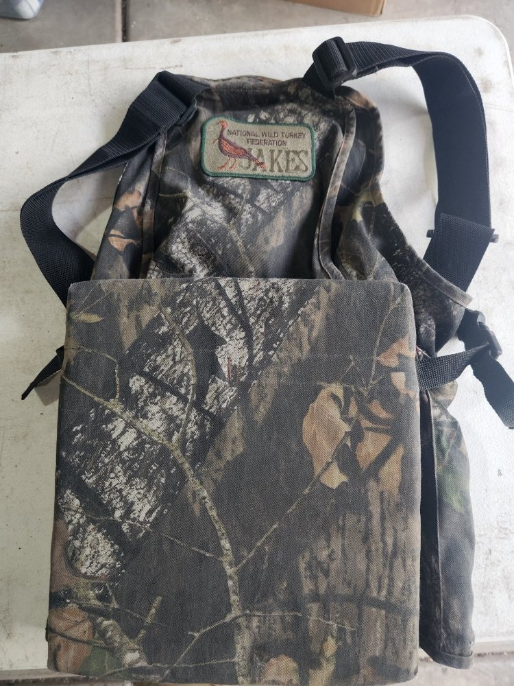 JAKES Youth Turkey Vest2.jpg