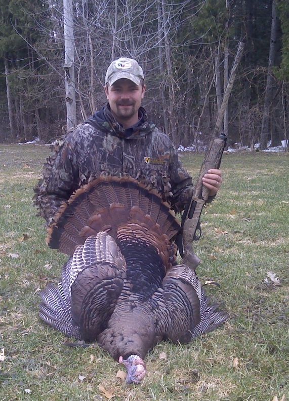 4/18/11 NORTHERN Minnesota Turkey.
33lbs
10in beard
7/8in spurs
