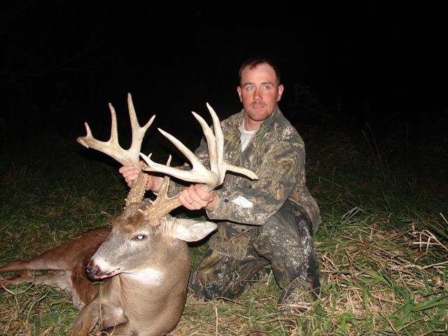bow buck 2007  in the books as a 156 4/8 net typical...just had it rescored as a non typical and grossed 192 5/8 with a net of 178 4/8