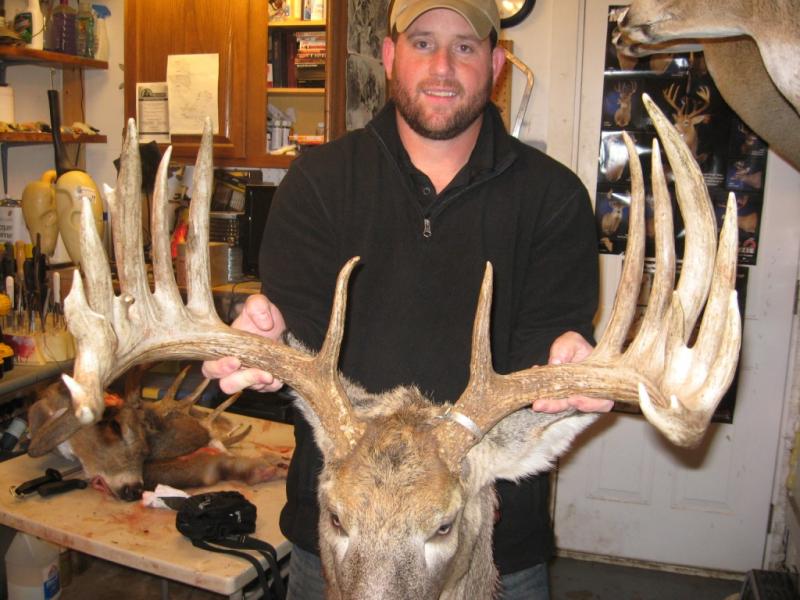 Loma Nebraska buck