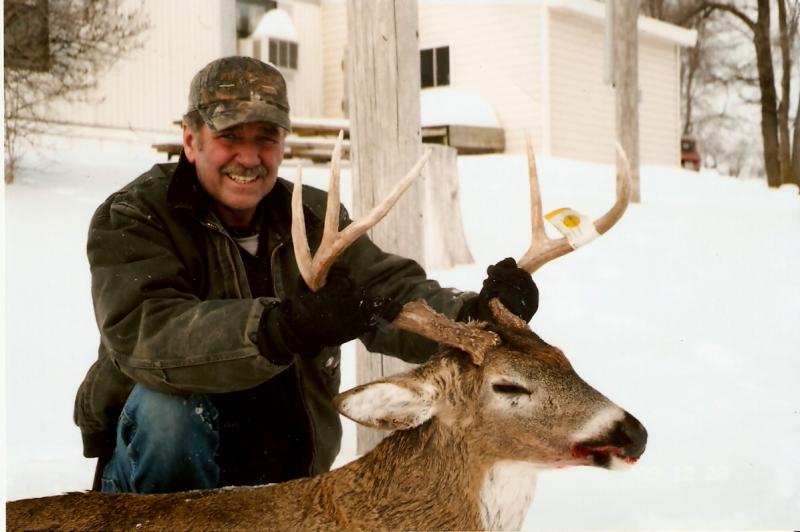 My dad's 120" 5 point, buck was aged at 6 1/2 years old, both brows were broken, woulda been cool to see what he looked like the year before.