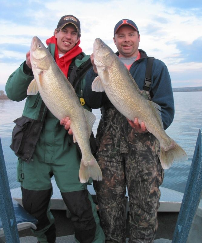 twin 15 lb walleyes caught on jigs withing 4 hours!